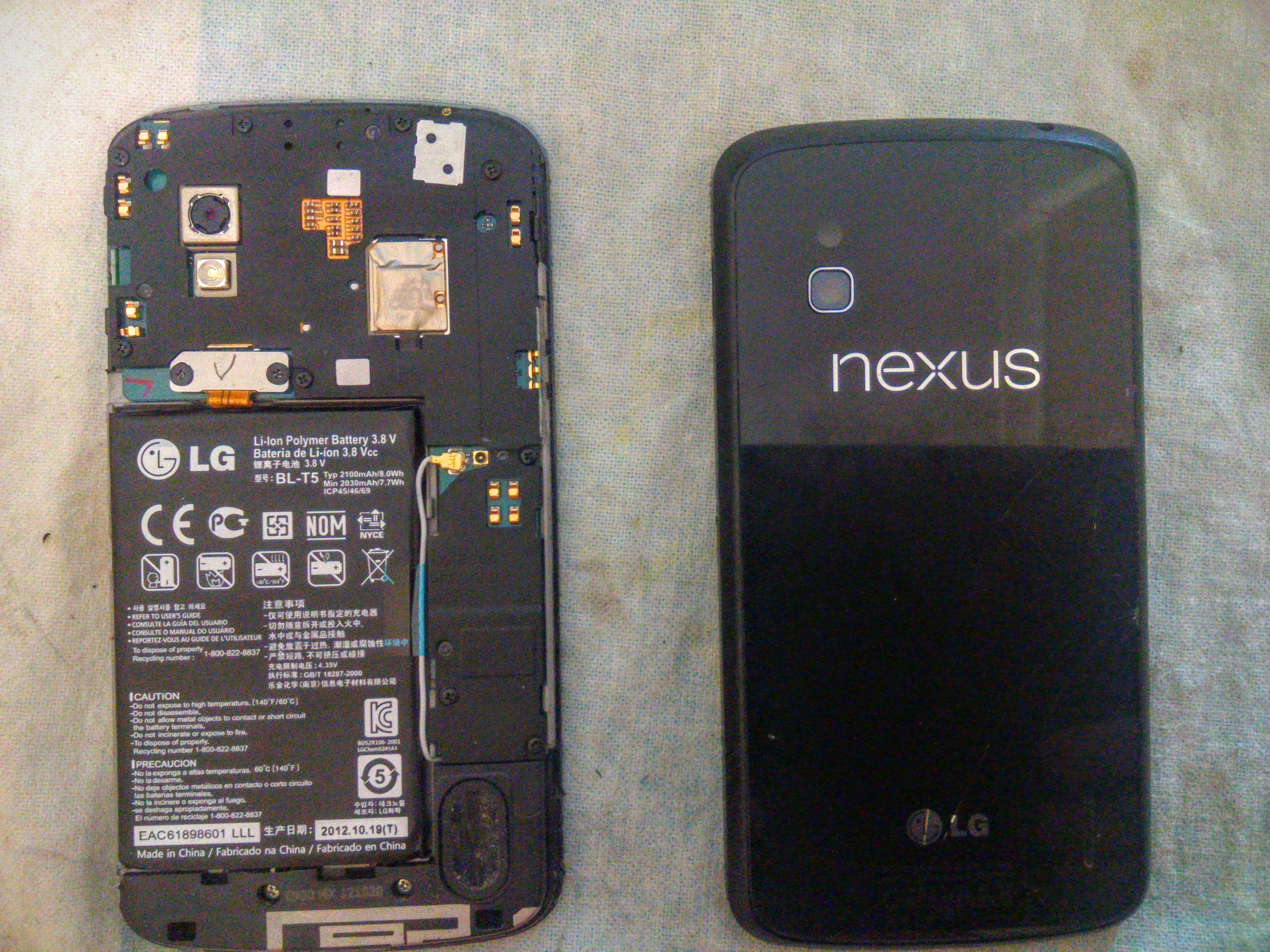 Nexus 4 (Mako) with the case taken off